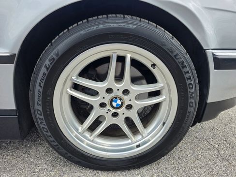 Used 2000 BMW 740i RWD image 11