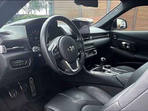 Used 2023 Toyota Supra Premium image 14