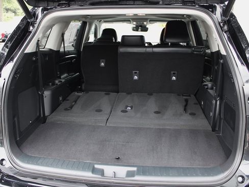 Used 2021 Toyota Highlander Limited image 21