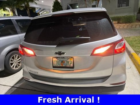Used 2020 Chevrolet Equinox LS image 6