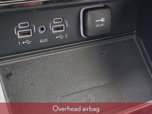 Used 2024 Jeep Grand Cherokee Altitude AWD/4WD image 32