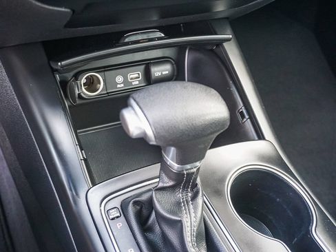 Used 2019 Kia Sorento FWD image 23