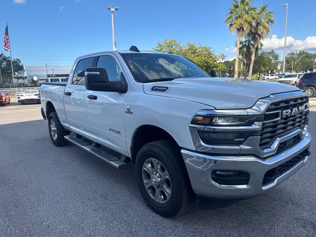 Used 2025 RAM 2500 Big Horn AWD/4WD image 3