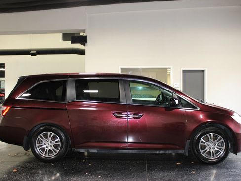 Used 2013 Honda Odyssey EX-L image 2