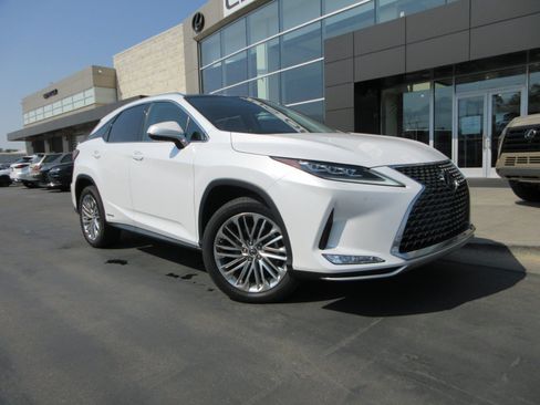 Used 2021 Lexus RX 450h AWD w/ Luxury Package image 13