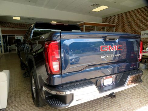 Used 2020 GMC Sierra 1500 SLE image 6