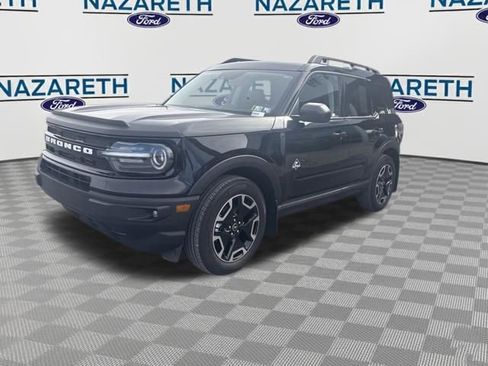Used 2023 Ford Bronco Sport Outer Banks w/ Tech Package image 3