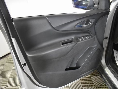 Used 2020 Chevrolet Equinox LT image 7
