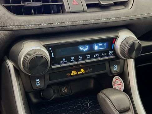 Used 2025 Toyota RAV4 LE image 24