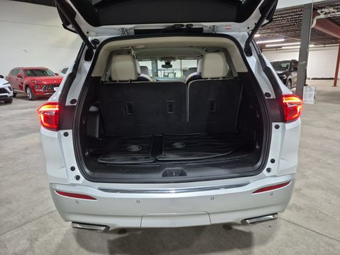 Used 2019 Buick Enclave Premium AWD/4WD image 26