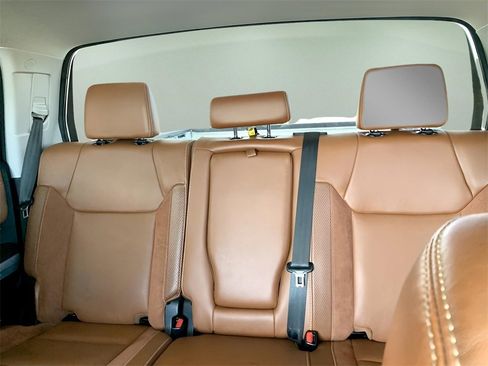 Used 2019 Toyota Tundra Platinum image 41