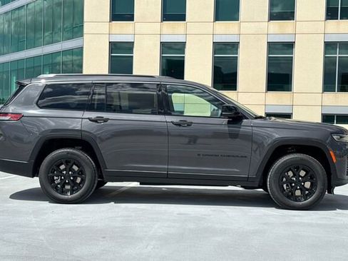 New 2026 Jeep Grand Cherokee L 4WD image 3