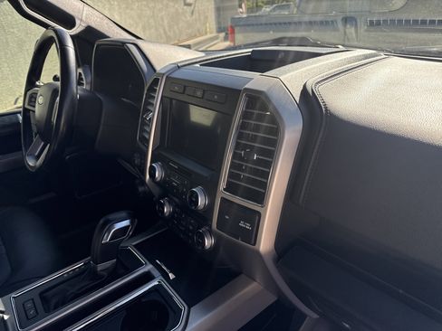 Used 2020 Ford F150 Platinum w/ Equipment Group 701A Luxury image 21