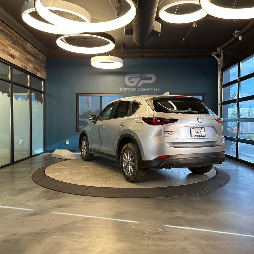Used 2023 MAZDA CX-5 AWD 2.5 S image 5
