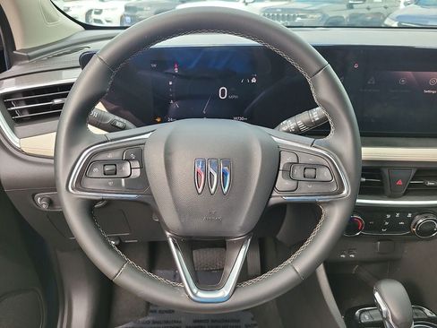 Used 2024 Buick Encore GX Preferred FWD image 19