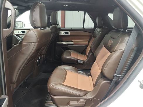 Used 2022 Ford Explorer King Ranch w/ Premium Technology Package AWD/4WD image 14