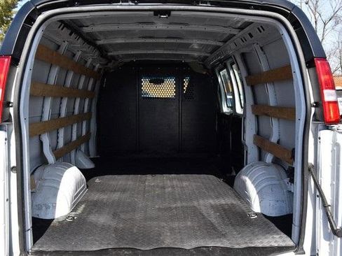 Used 2024 GMC Savana 2500 w/ Driver Convenience Package image 20