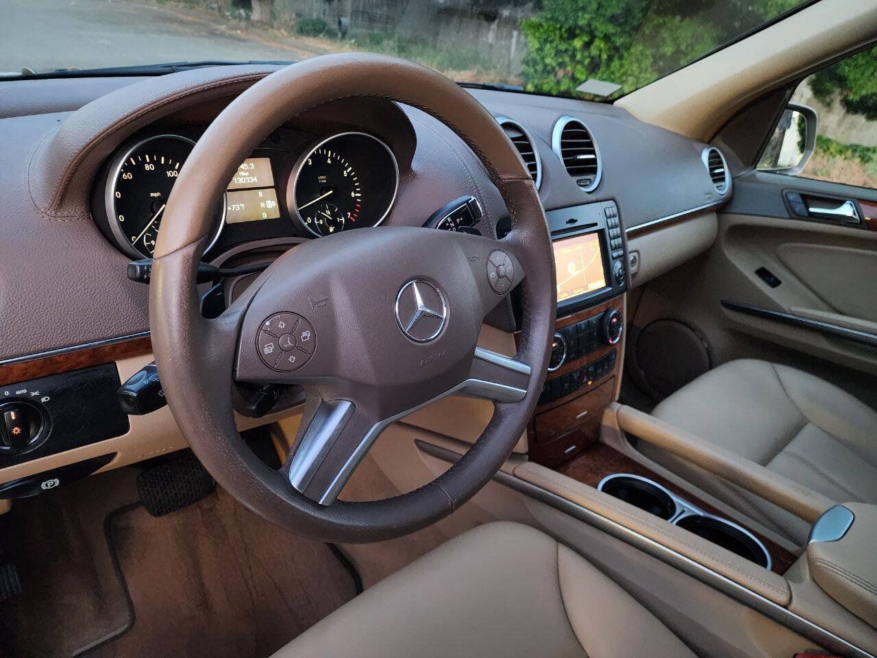 Used 2009 Mercedes-Benz GL 450 4MATIC image 36