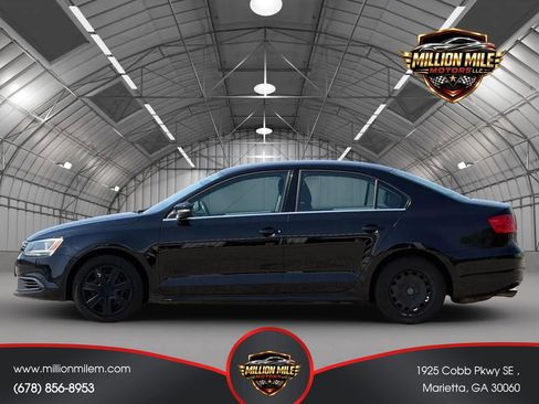 Used 2013 Volkswagen Jetta SE FWD image 8