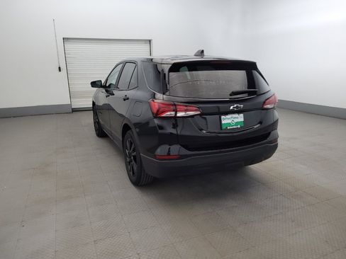 Used 2023 Chevrolet Equinox LS w/ LS Convenience Package AWD/4WD image 5