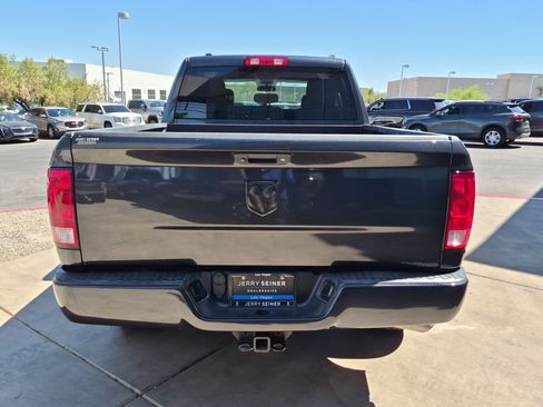 Used 2018 RAM 1500 Express RWD image 4