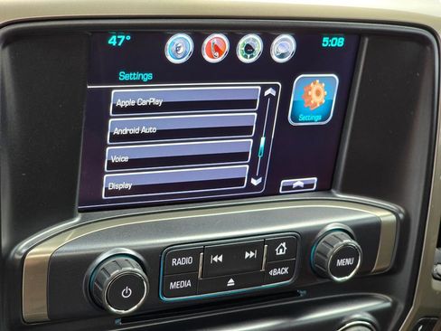 Used 2018 Chevrolet Silverado 1500 High Country image 43