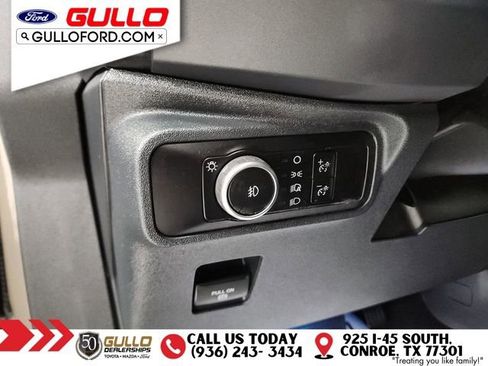 Used 2025 Ford Bronco Outer Banks image 19