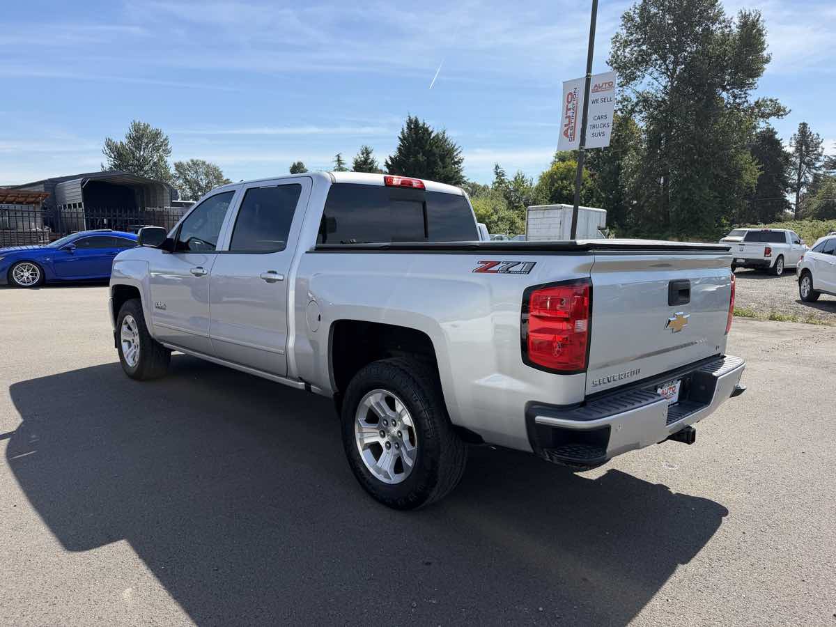 Used 2018 Chevrolet Silverado 1500 LT w/ Texas Edition AWD/4WD image 6
