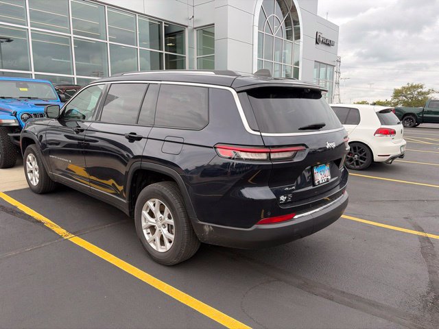 Used 2023 Jeep Grand Cherokee L Limited w/ Luxury Tech Group II AWD/4WD image 3