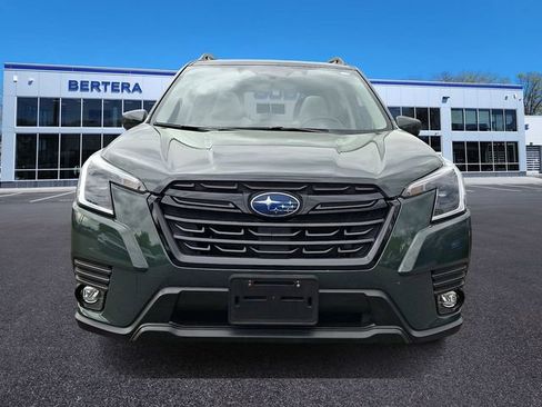 Used 2024 Subaru Forester Premium AWD/4WD image 2