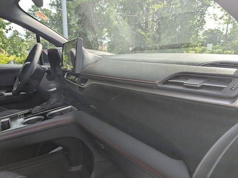 Certified 2026 Toyota Sienna XSE FWD image 32
