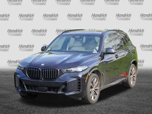 Certified 2024 BMW X5 xDrive40i w/ M Sport Package AWD/4WD image 5