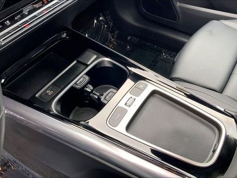 Used 2026 Mercedes-Benz GLA 250 4MATIC image 13