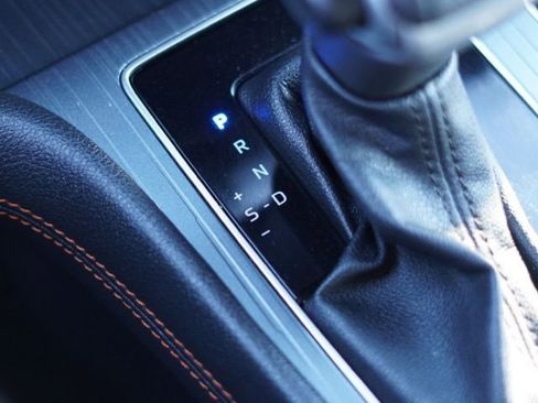 Used 2023 Toyota Sienna XSE image 31