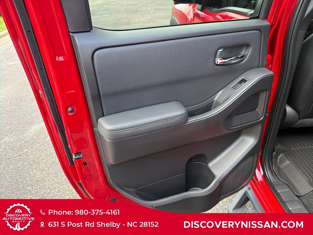 Certified 2022 Nissan Frontier PRO-4X w/ Pro-4X Premium Package AWD/4WD image 30