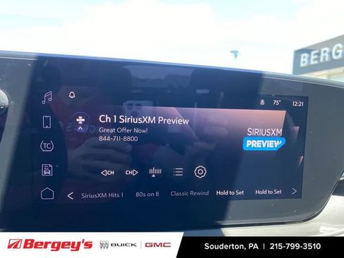 Certified 2025 Buick Envista Sport Touring FWD image 16