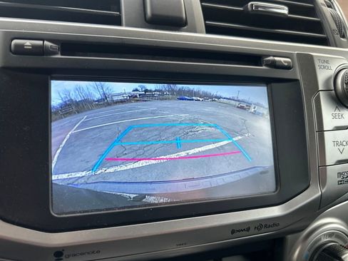 Used 2019 Toyota 4Runner SR5 Premium AWD/4WD image 20