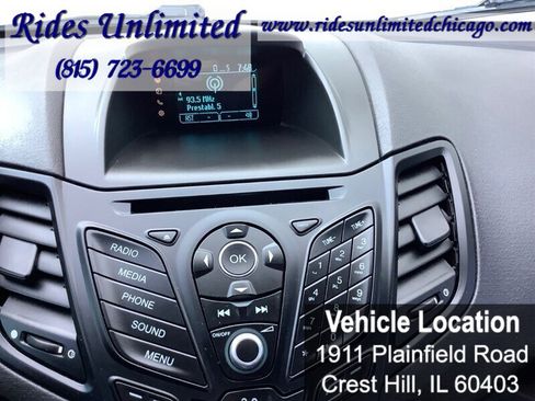 Used 2016 Ford Fiesta SE image 17