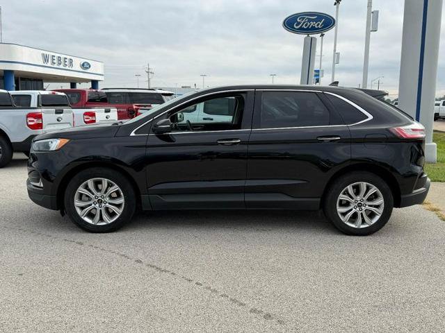 Certified 2024 Ford Edge Titanium AWD/4WD image 2