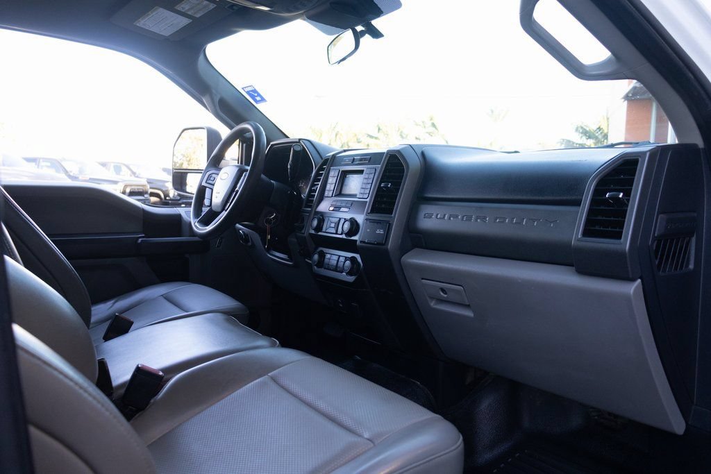 Used 2020 Ford F350 XL w/ Power Equipment Group RWD image 20