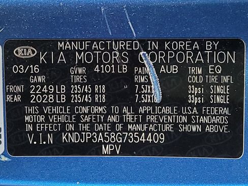Used 2016 Kia Soul + w/ Designer's Package FWD image 33