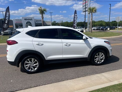 Used 2019 Hyundai Tucson SE image 6