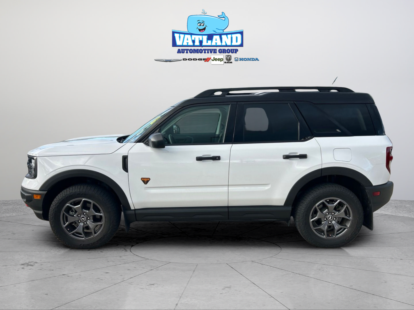 Used 2024 Ford Bronco Sport Badlands AWD/4WD image 2