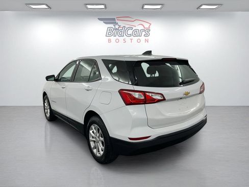 Used 2019 Chevrolet Equinox LS AWD/4WD image 6
