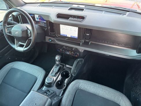 Used 2022 Ford Bronco Big Bend image 38