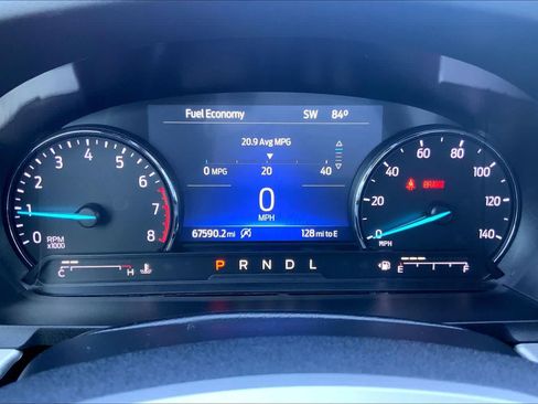 Used 2021 Ford Explorer XLT RWD image 26