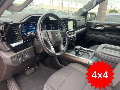 Used 2022 Chevrolet Silverado 1500 RST w/ Convenience Package II AWD/4WD image 26