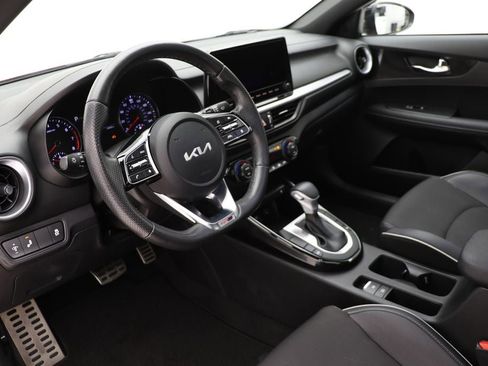 Used 2024 Kia Forte GT-Line w/ GT-Line Premium Package image 13