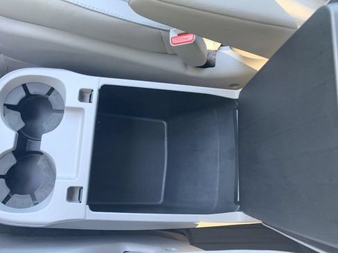 Used 2014 Honda Odyssey EX-L image 25