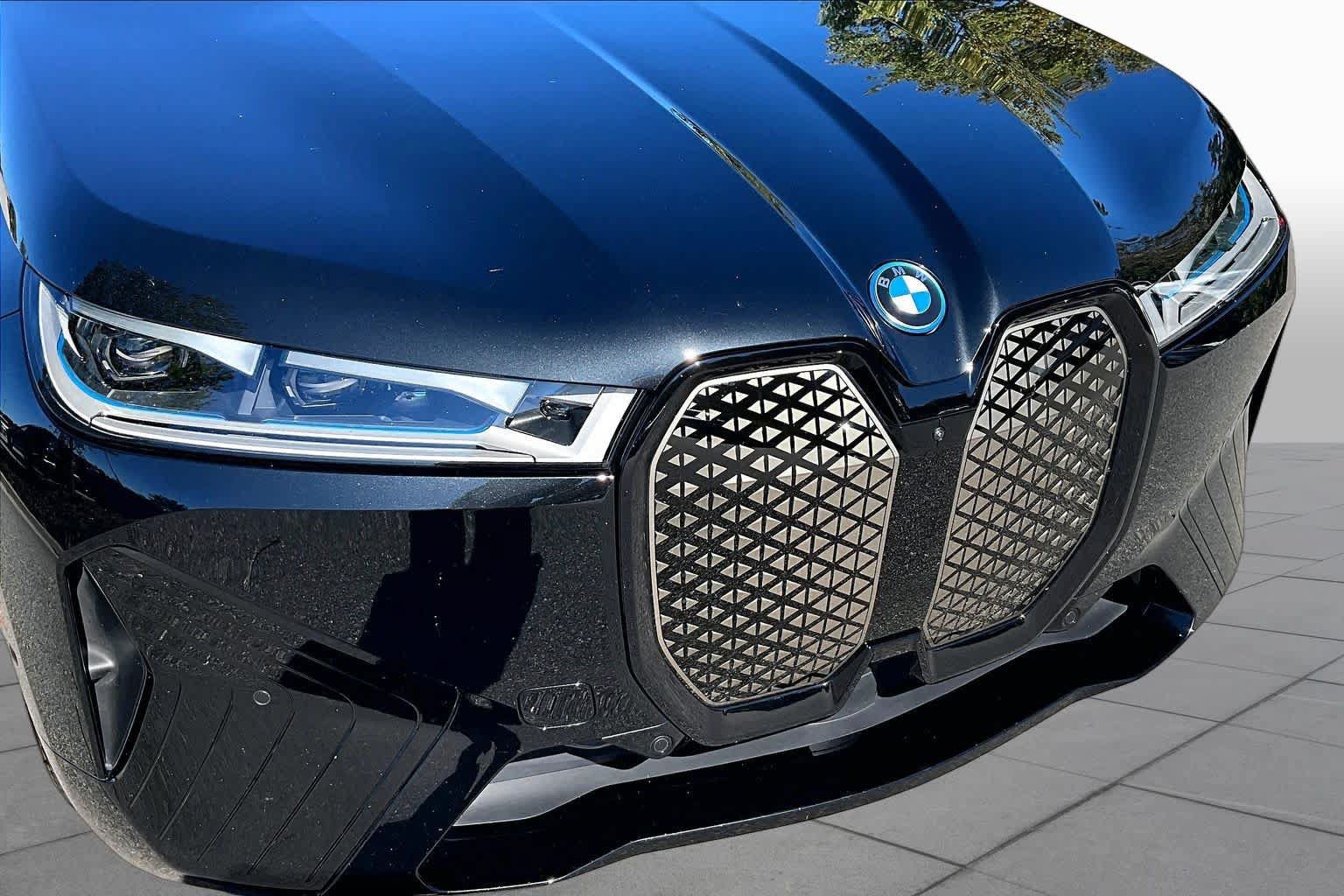 Used 2024 BMW iX M60 AWD/4WD image 32